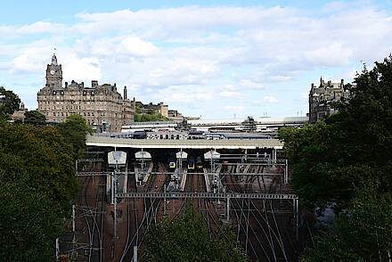 Edinburgh Waverly Station