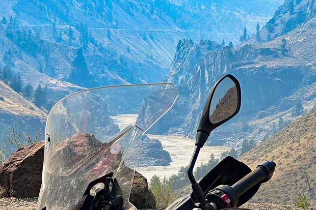 An der Schlucht des Fraser River in British Columbia mit d