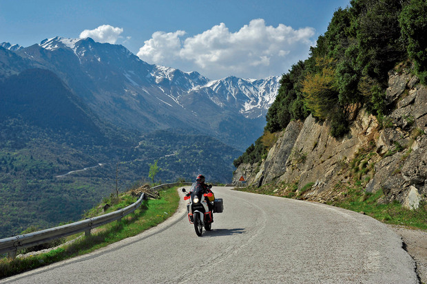 Motorradtour durch die Berge Griechenlands